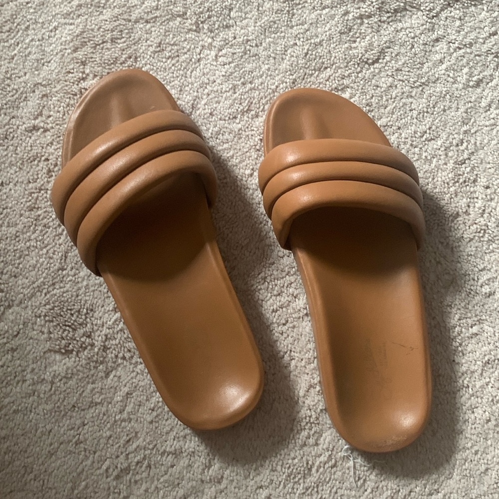 Seychelles Low Key slide puff sandals - honey